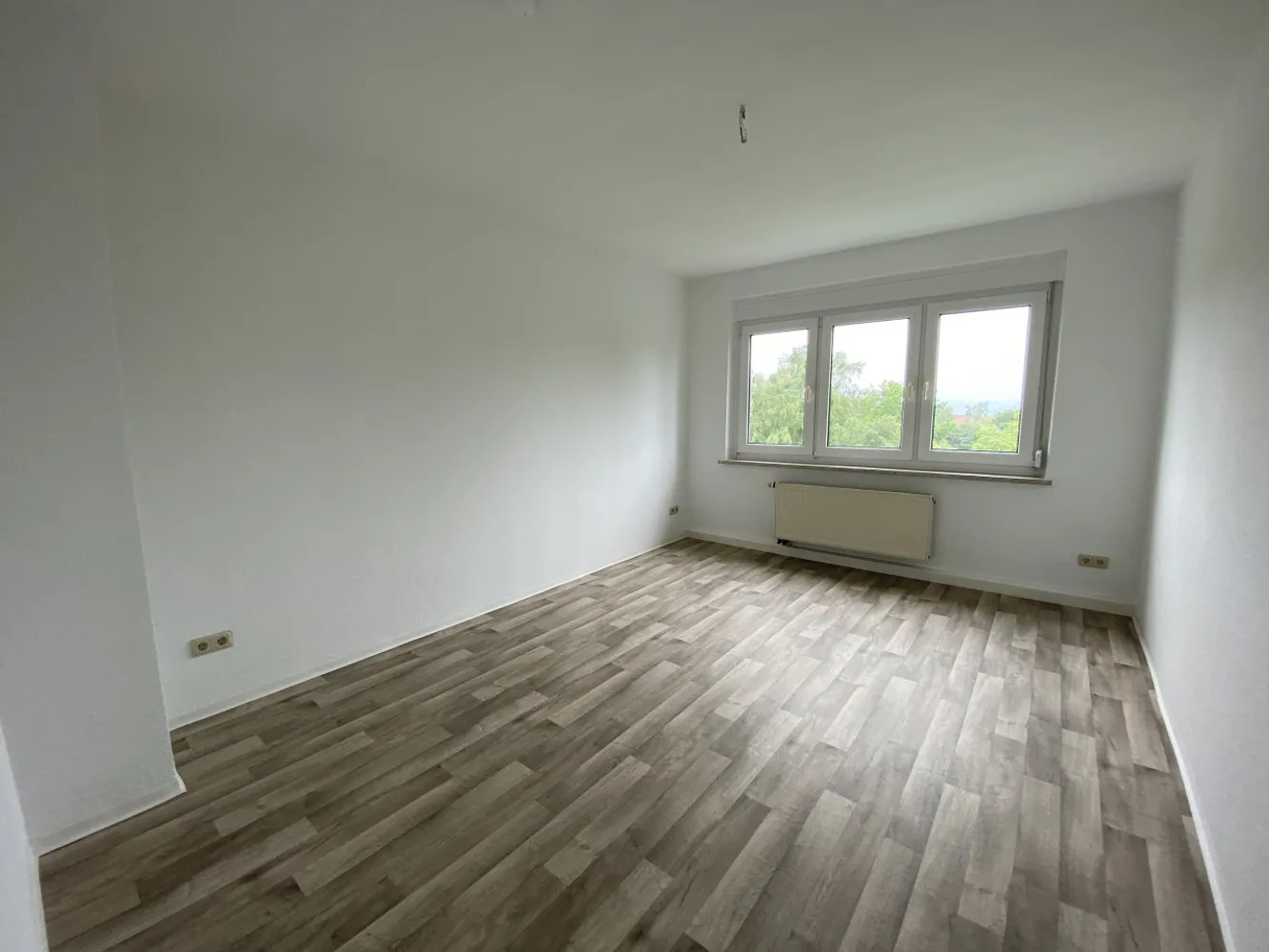4 Zimmer Wohnung mit 75 m² in Suhl – Bild 5