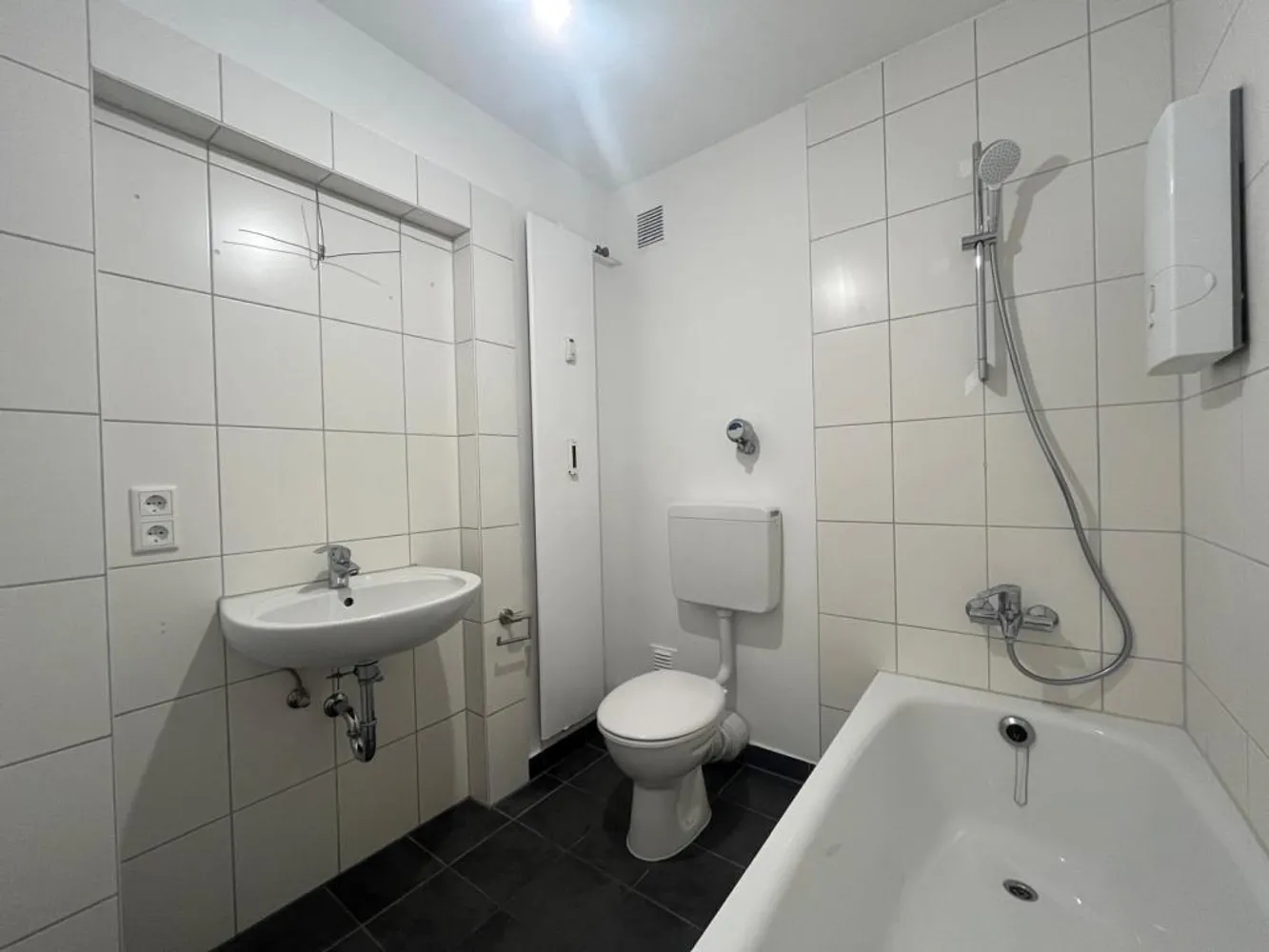 2 Zimmer Wohnung mit 58 m² in Ludwigshafen am Rhein – Bild 2