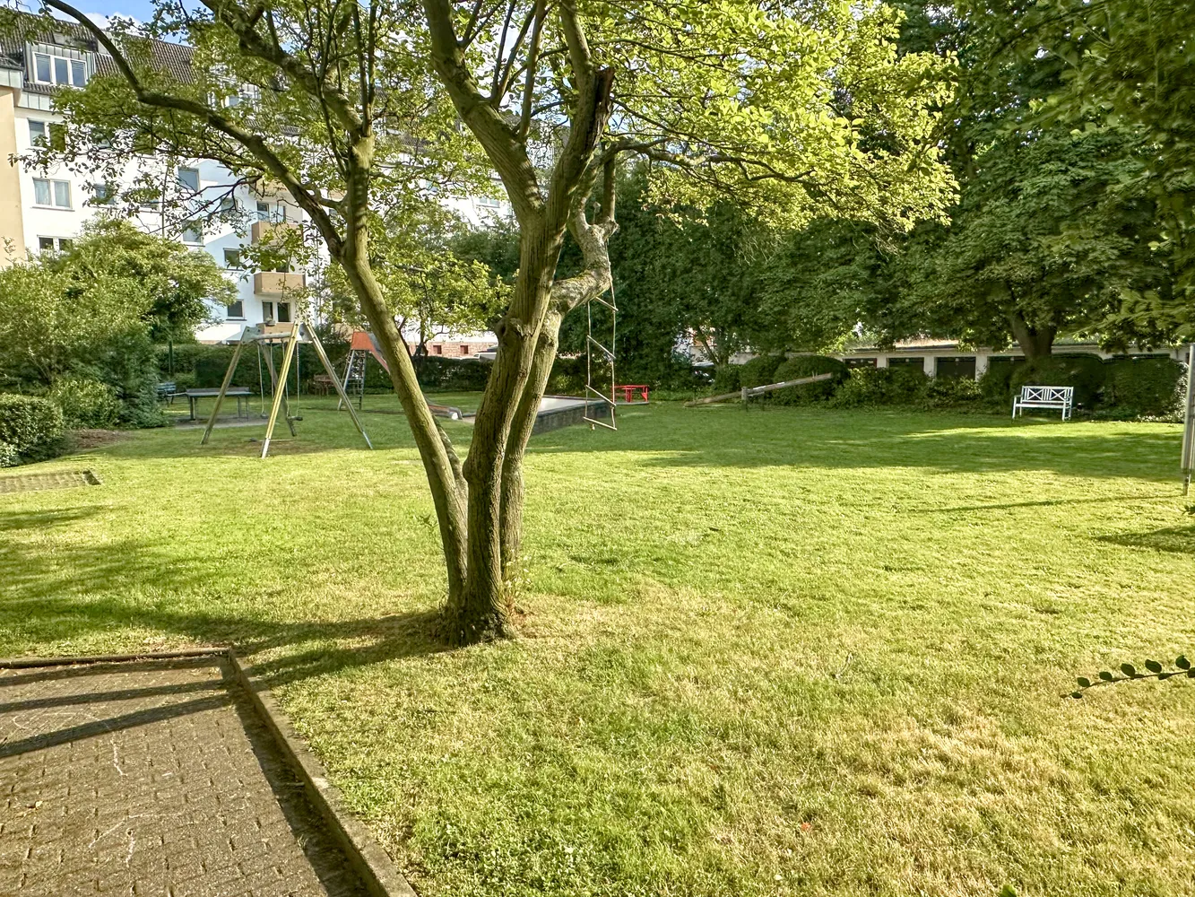 3 room apartment with 56 m² in Düsseldorf – Photo 3