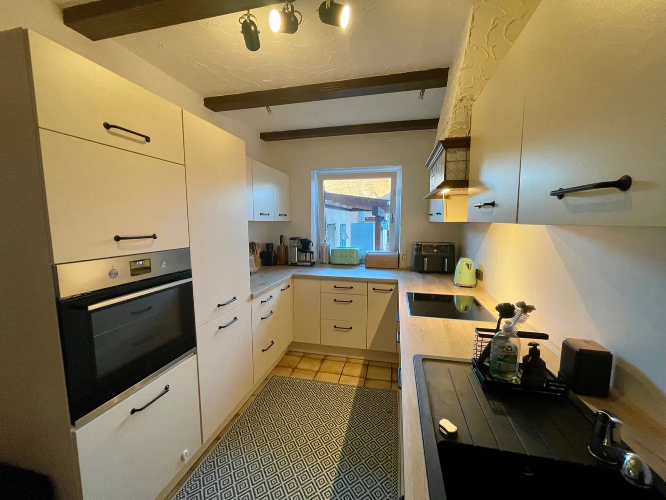 5 Zimmer Wohnung mit 128 m² in Nürnberg – Bild 2