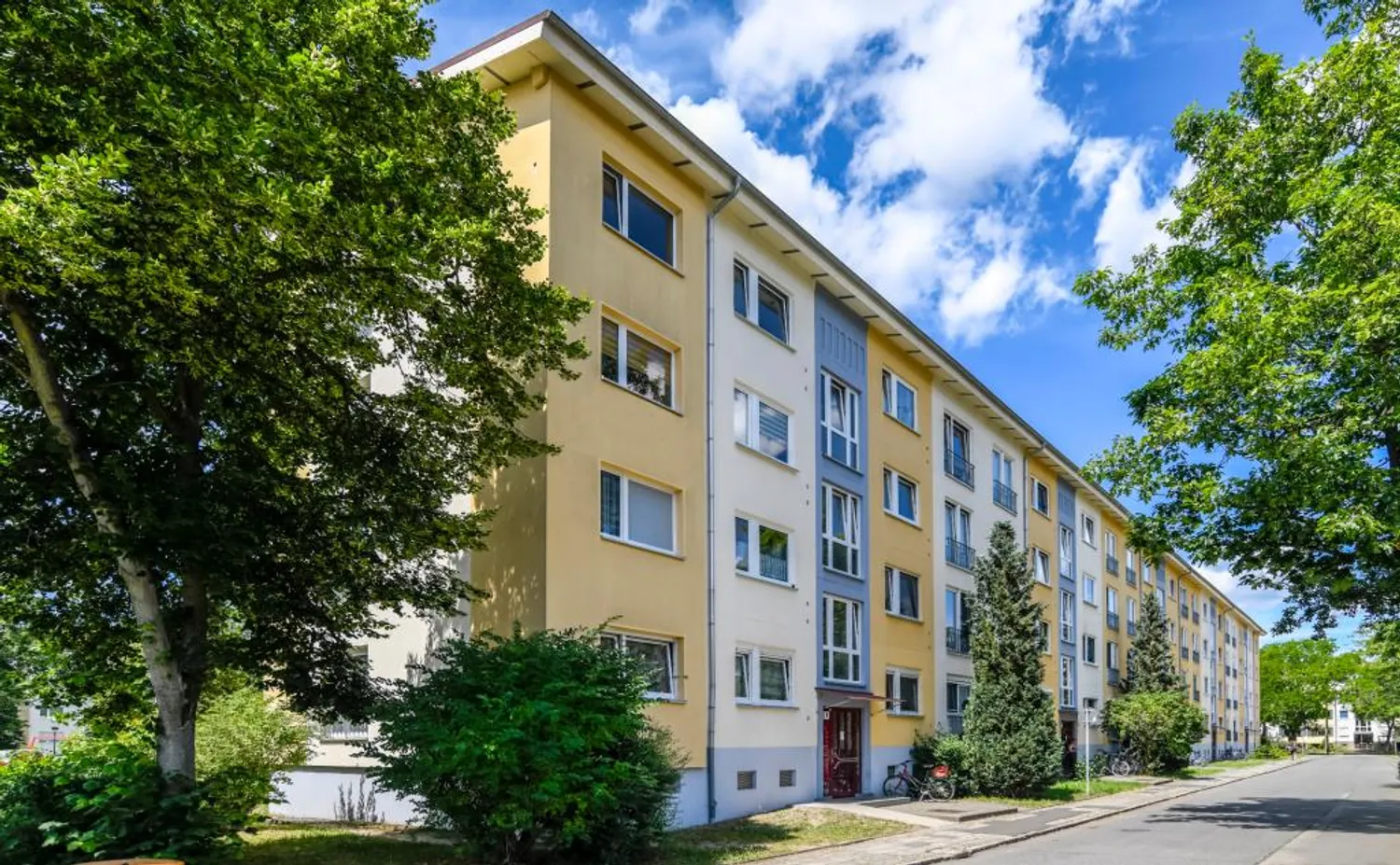 4 Zimmer Wohnung mit 69 m² in Hoyerswerda – Bild 2