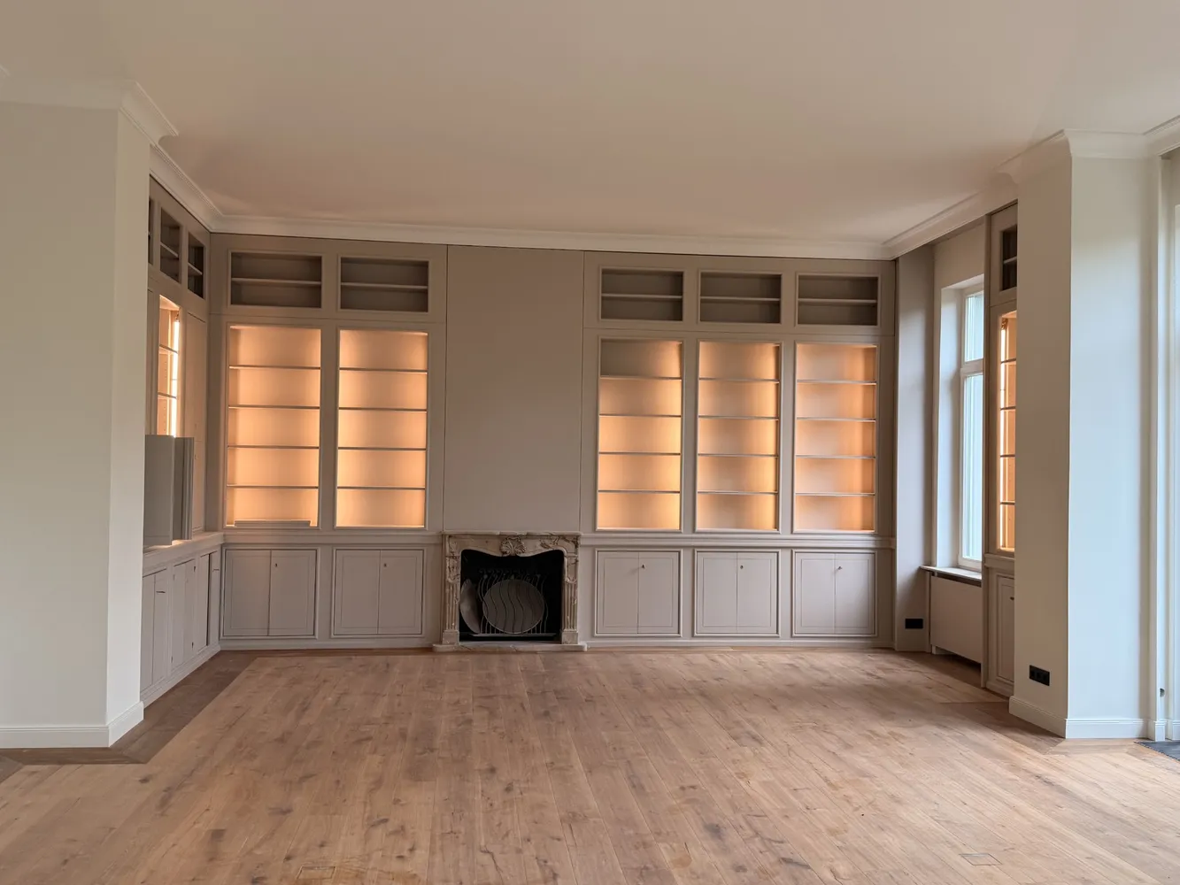 5 Zimmer Wohnung mit 256 m² in Wiesbaden – Bild 1
