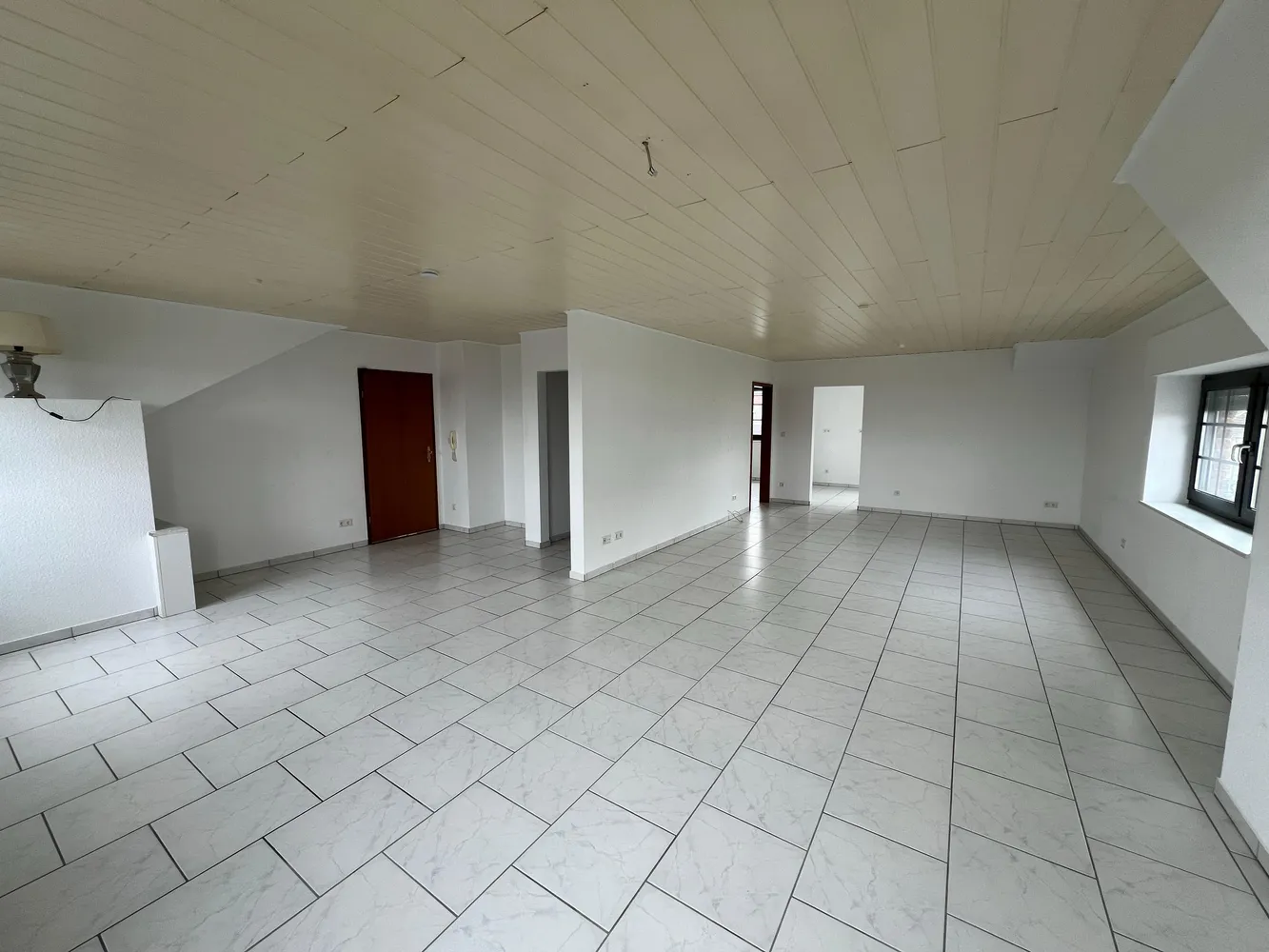 2 Zimmer Wohnung mit 90 m² in Moers – Bild 3