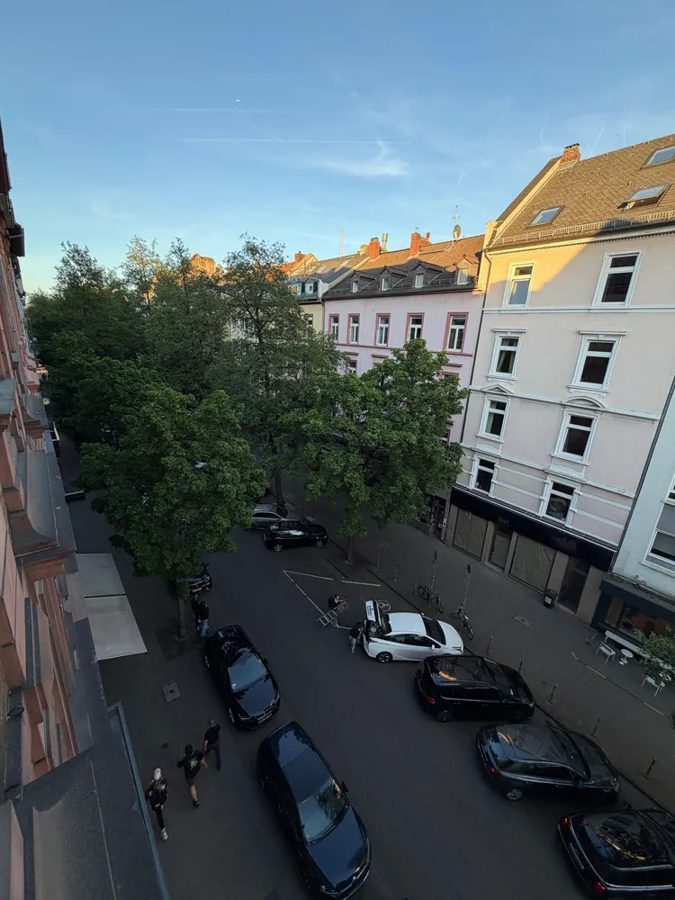 4 Zimmer Wohnung mit 115 m² in Frankfurt am Main – Bild 12
