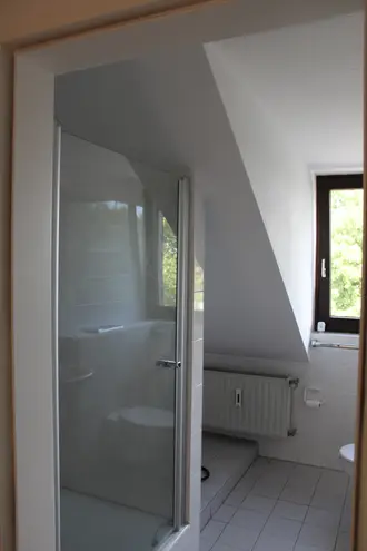2 Zimmer Wohnung mit 42 m² in Düsseldorf – Bild 2