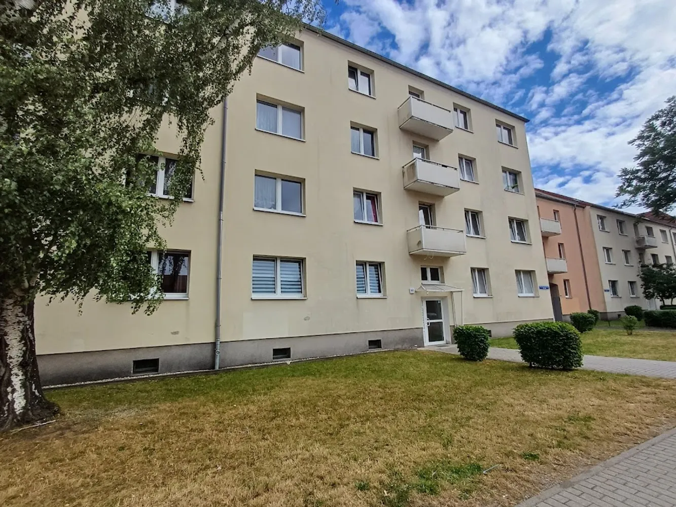 4 Zimmer Wohnung mit 76 m² in Merseburg – Bild 1