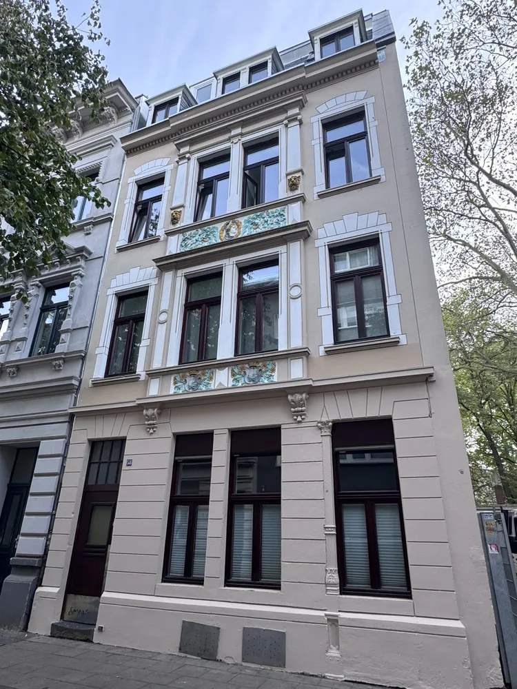 3 room apartment with 98 m² in Cologne – Photo 1