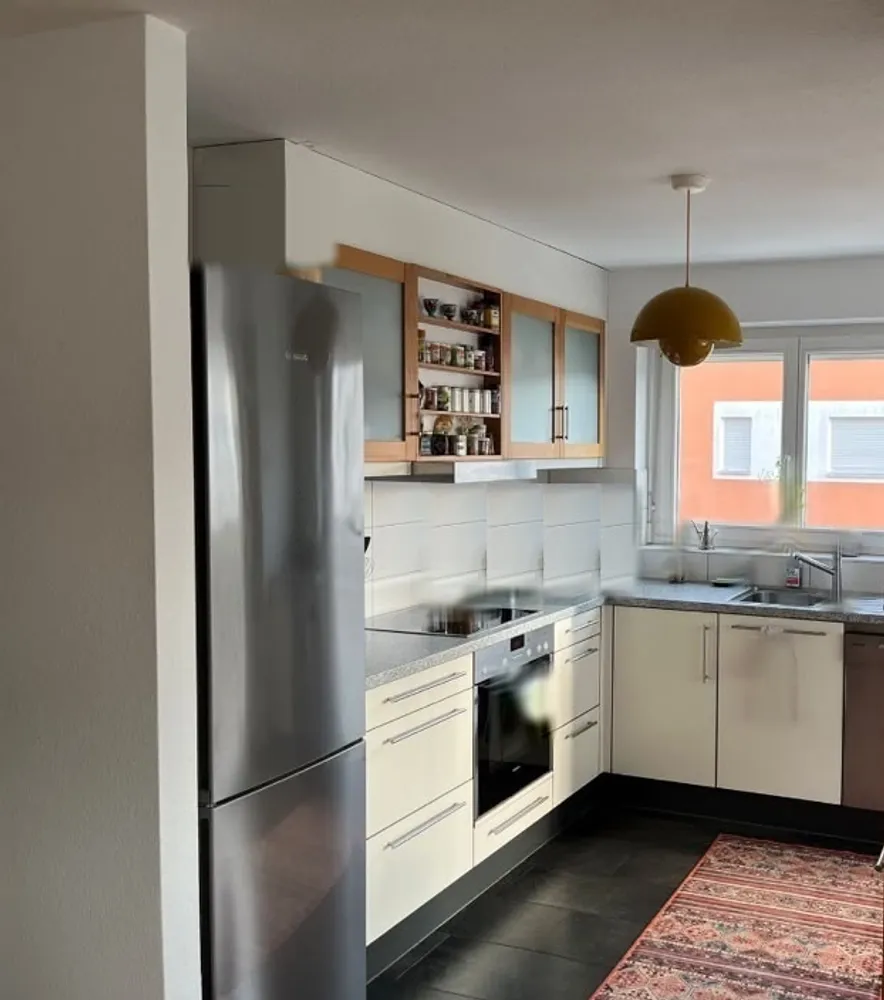 4 Zimmer Wohnung mit 100 m² in Freiburg im Breisgau – Bild 1