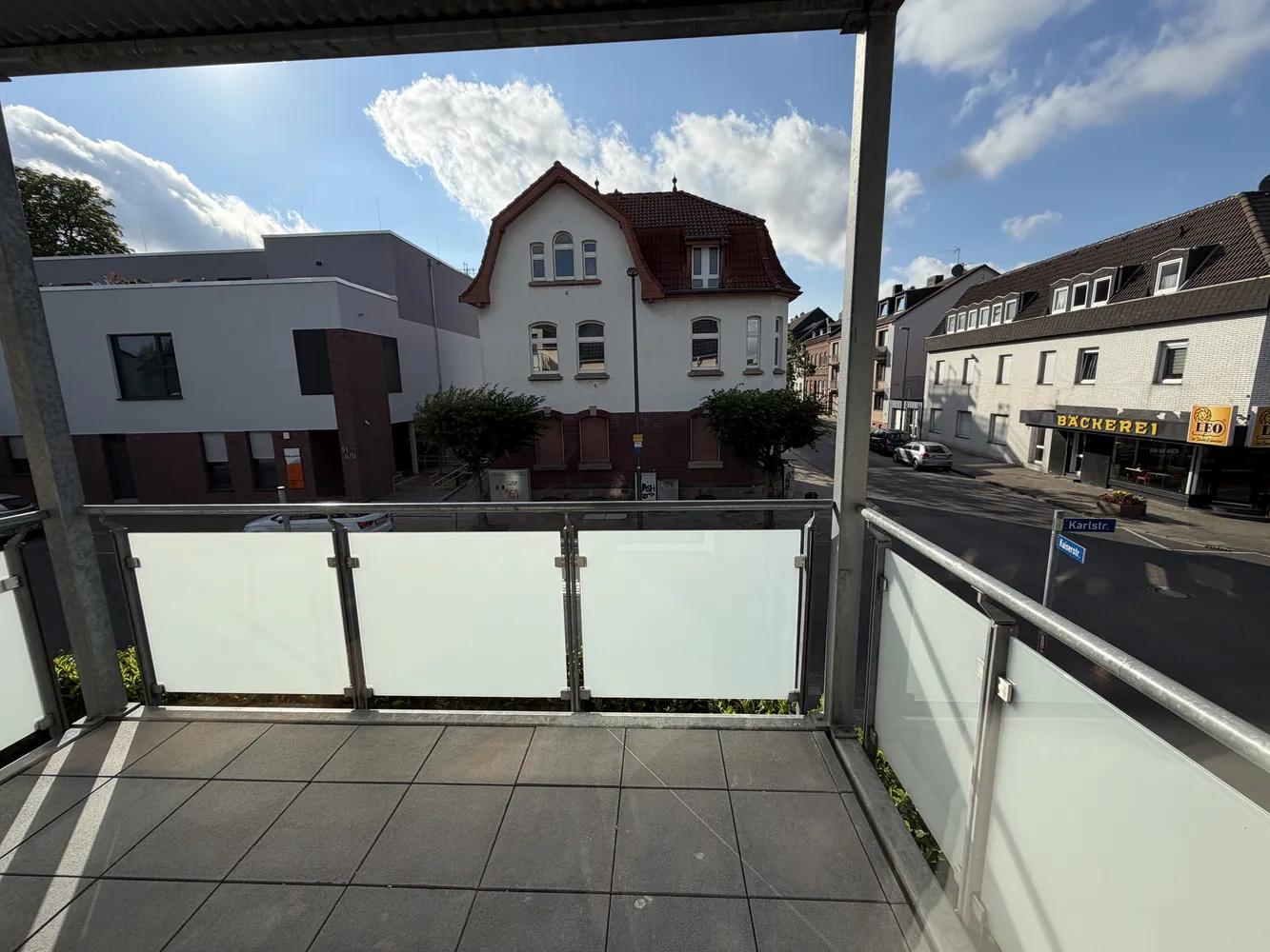 2 Zimmer Wohnung mit 64 m² in Aachen – Bild 1