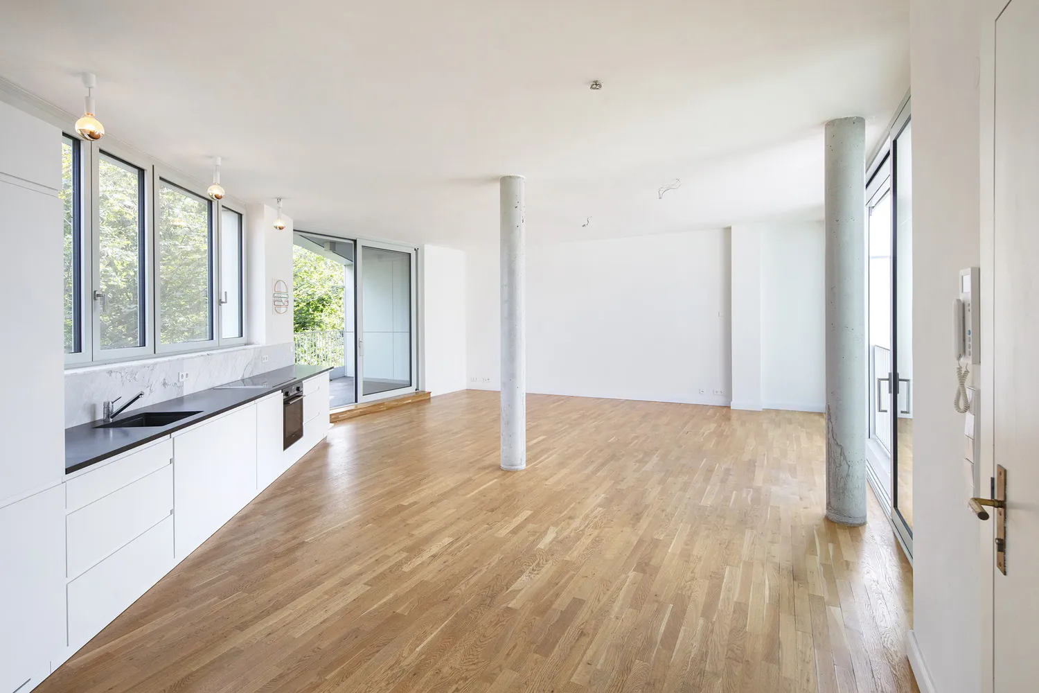 4 Zimmer Wohnung mit 160 m² in Berlin – Bild 2