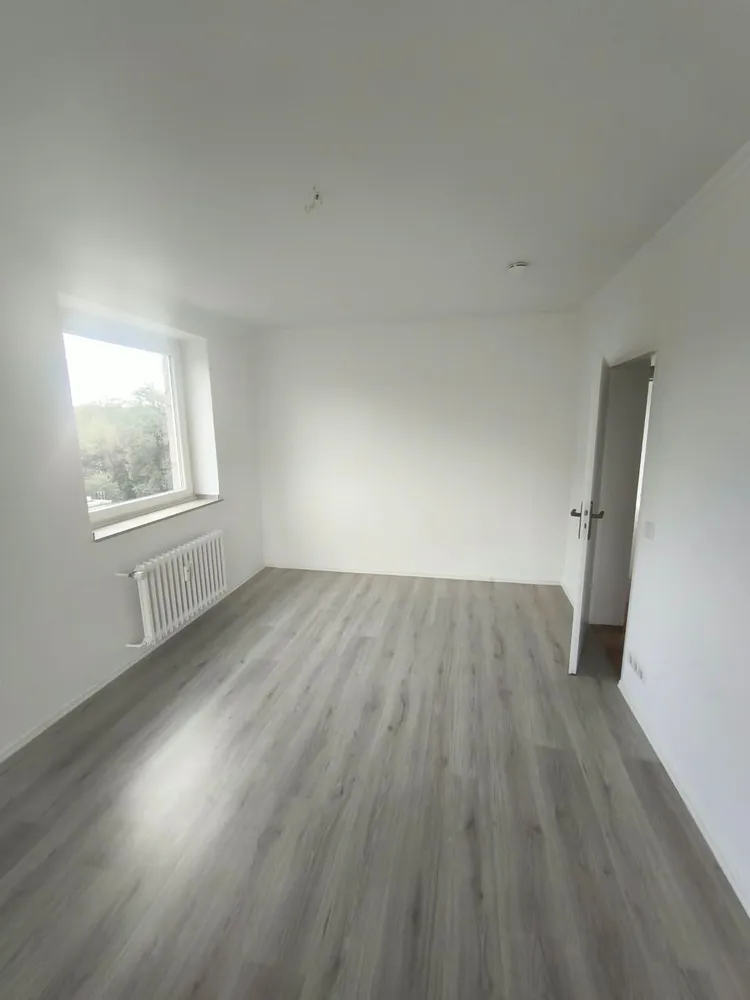 4 Zimmer Wohnung mit 97 m² in Erkrath – Bild 3