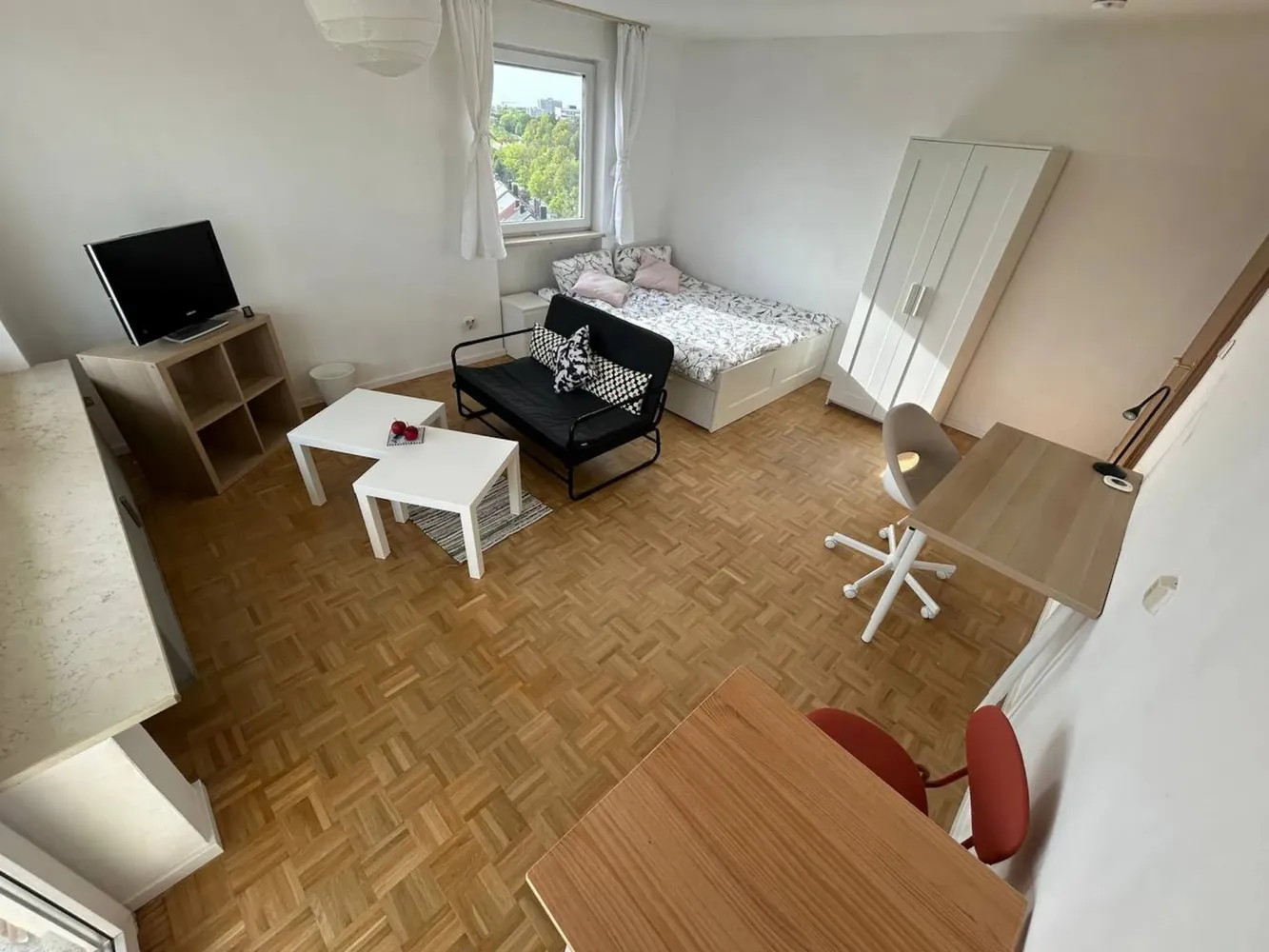 Shared room with 25 m² in Munich – Photo 8