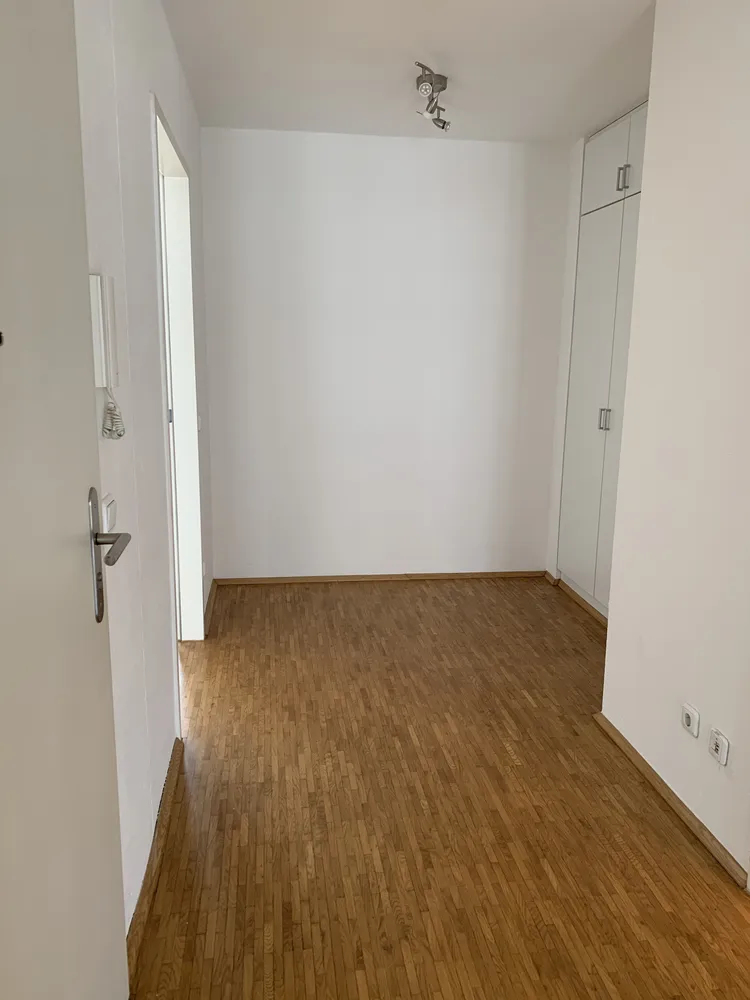 2 Zimmer Wohnung mit 77 m² in Bonn – Bild 9