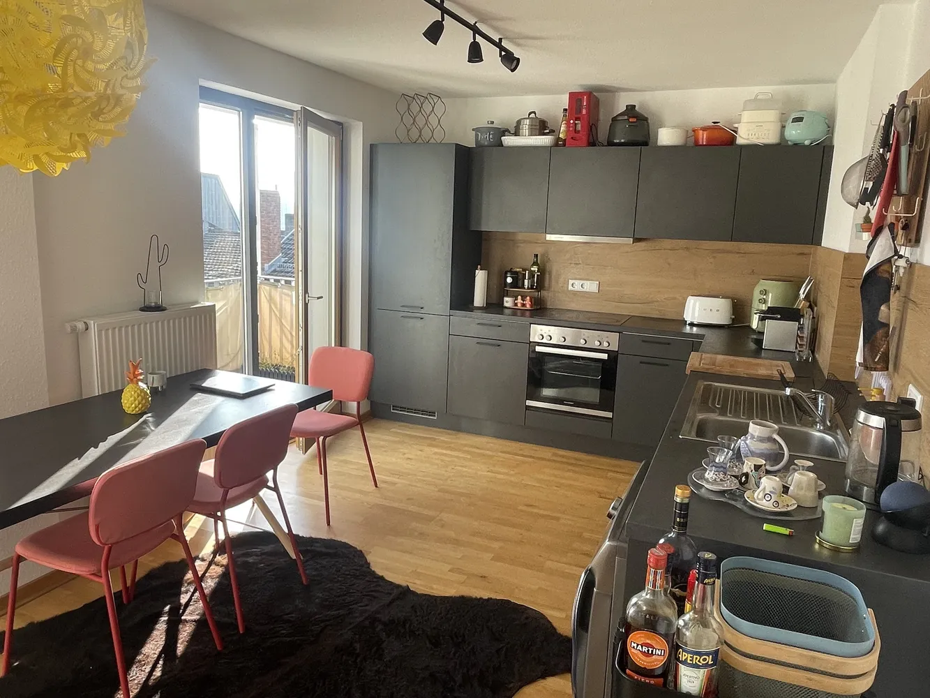 2 Zimmer Wohnung mit 100 m² in Aachen – Bild 1
