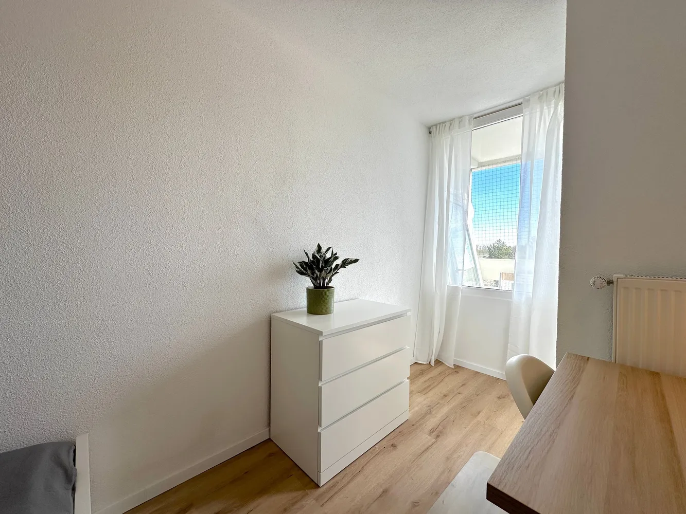 7 Zimmer Wohnung mit 100 m² in Frankfurt am Main – Bild 4