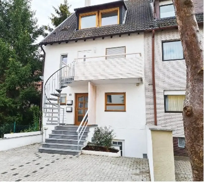 6 Zimmer Wohnung mit 125 m² in Ludwigshafen – Bild 3