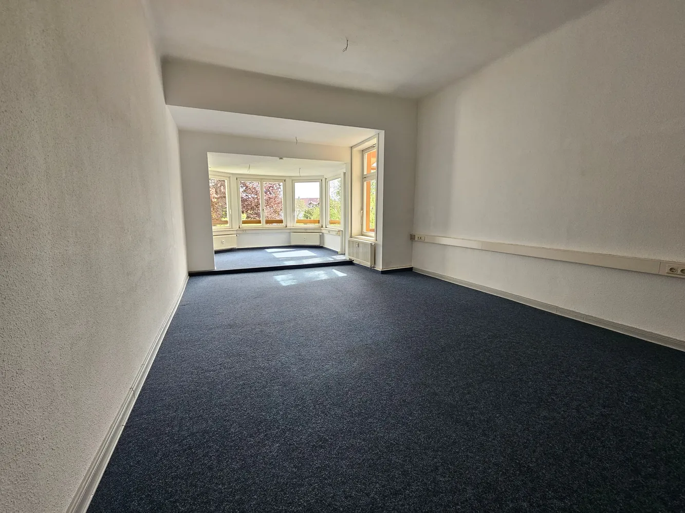 5 room apartment with 183 m² in Mühlhausen – Photo 3