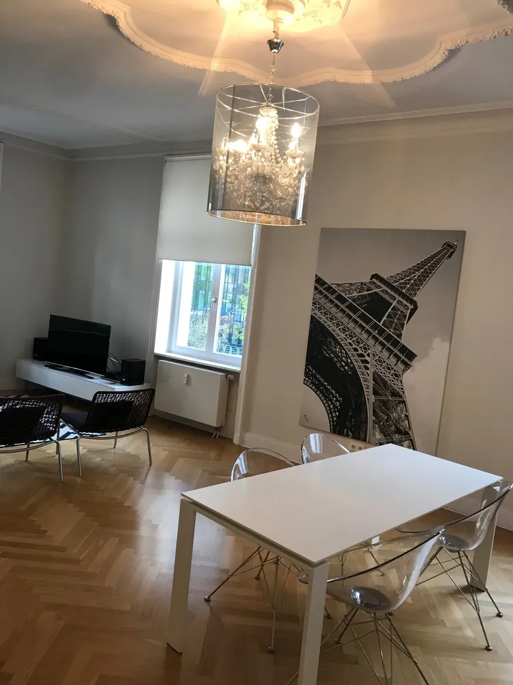 2 Zimmer Wohnung mit 80 m² in Frankfurt am Main – Bild 12