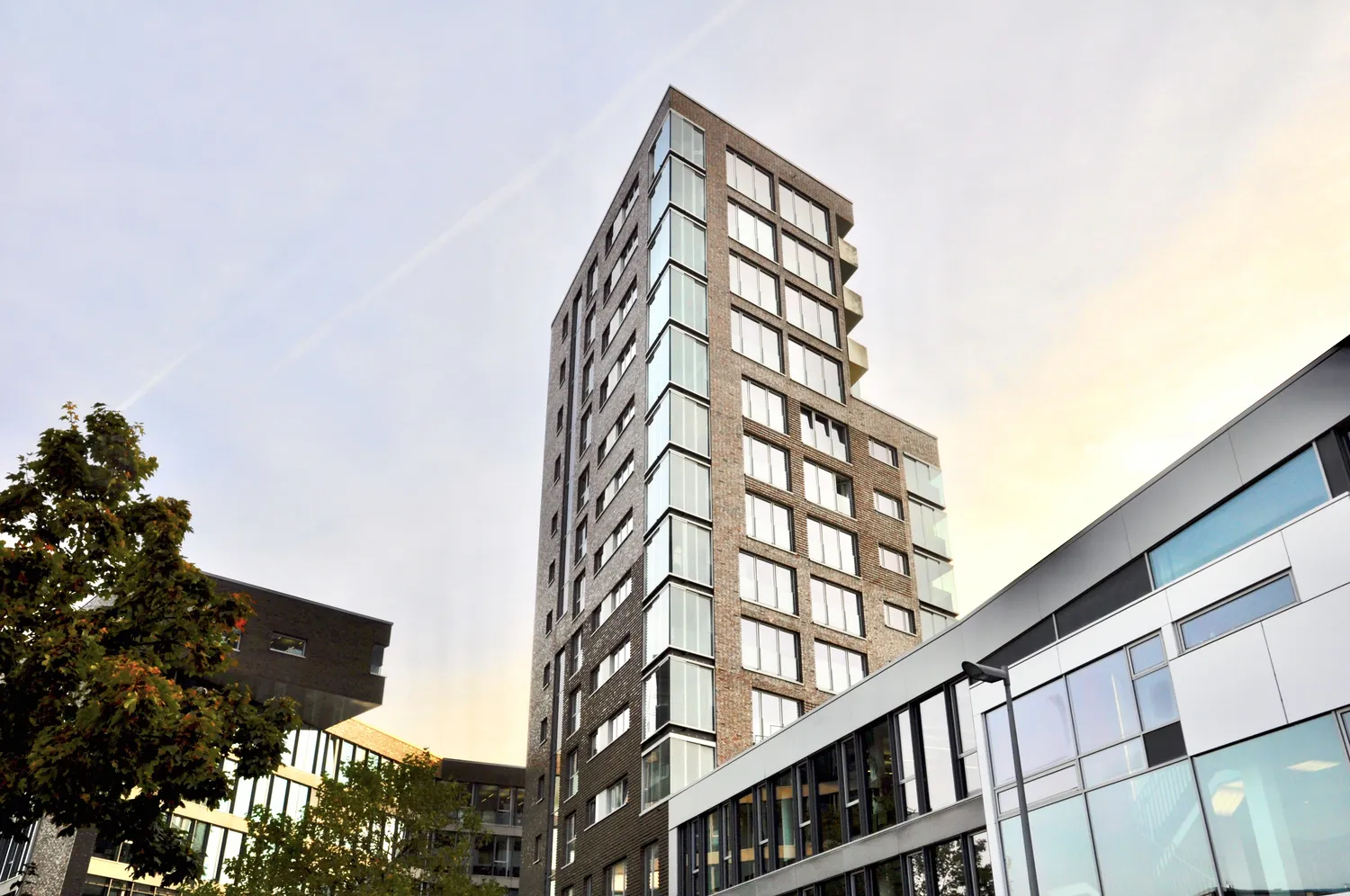 2 Zimmer Wohnung mit 140 m² in Hamburg – Bild 2