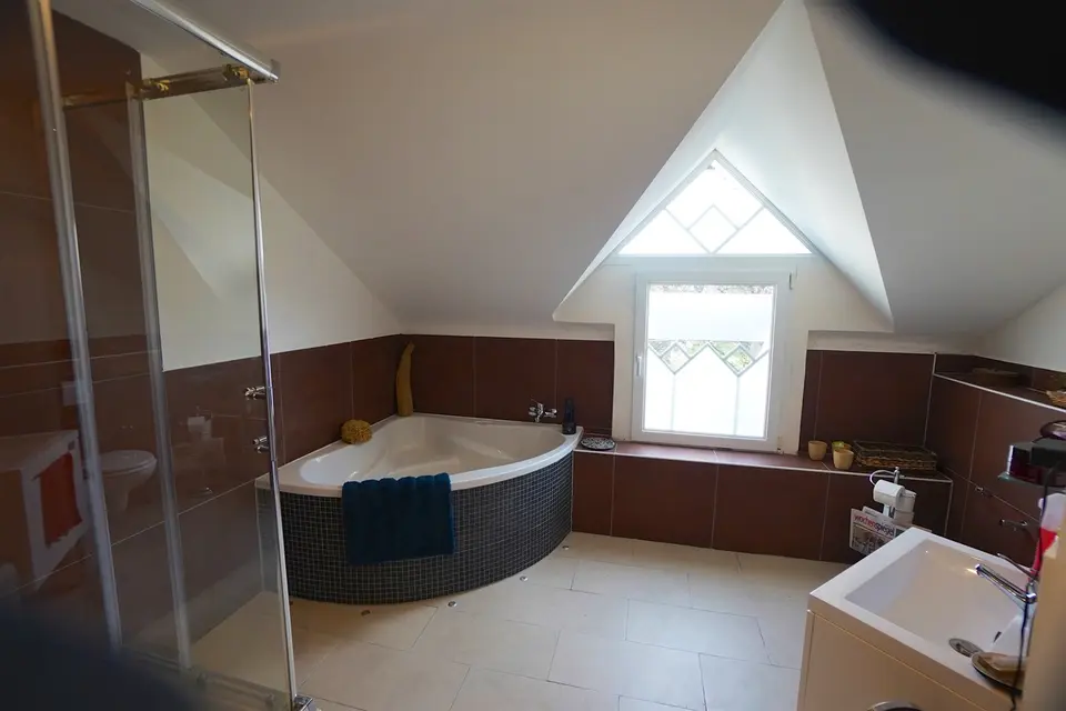 4 Zimmer Wohnung mit 85 m² in Aachen – Bild 7