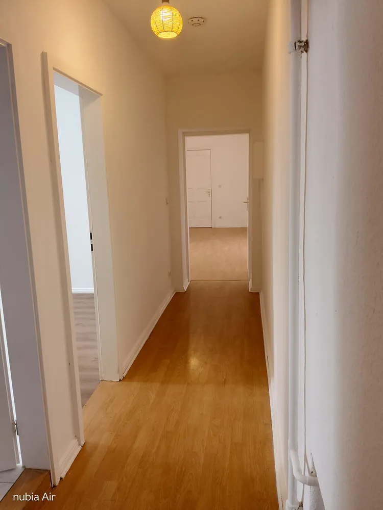 2 Zimmer Wohnung mit 88 m² in Berlin – Bild 6
