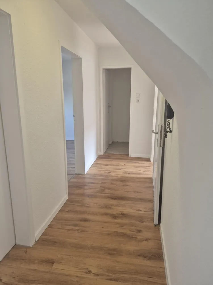 4 Zimmer Wohnung mit 60 m² in Duisburg – Bild 3