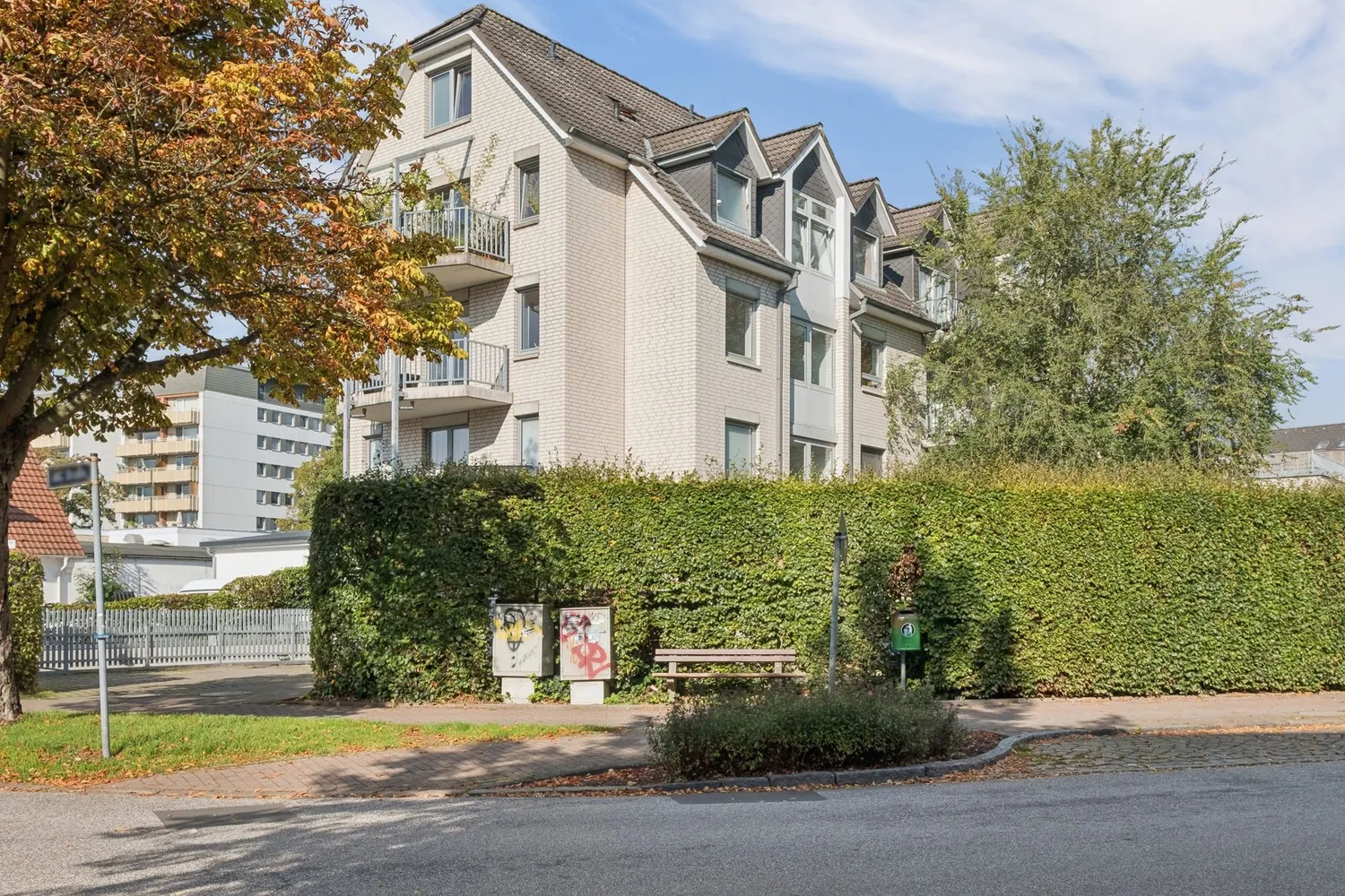 4 Zimmer Wohnung mit 103 m² in Wedel – Bild 1