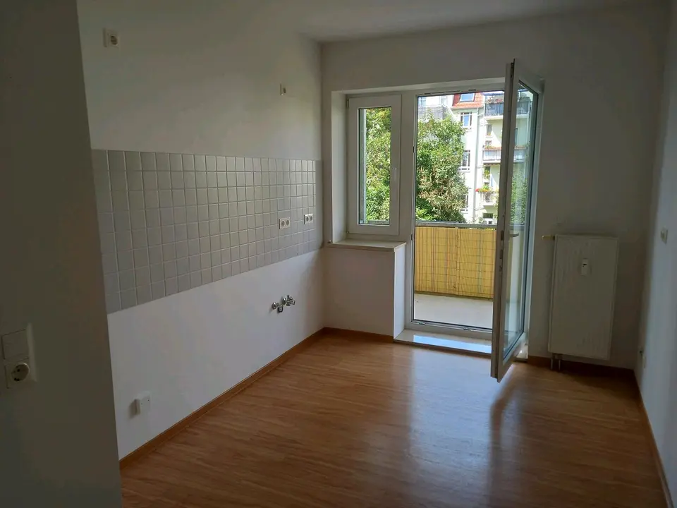 2 Zimmer Wohnung mit 48 m² in Halle (Saale) – Bild 2