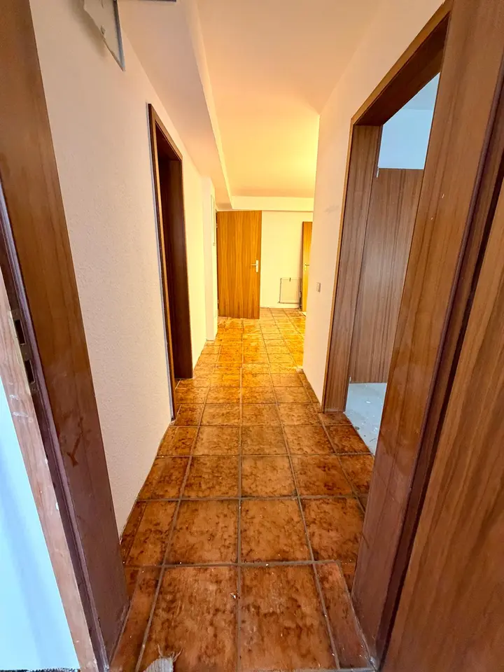 3 room apartment with 100 m² in Dietzenbach – Photo 3
