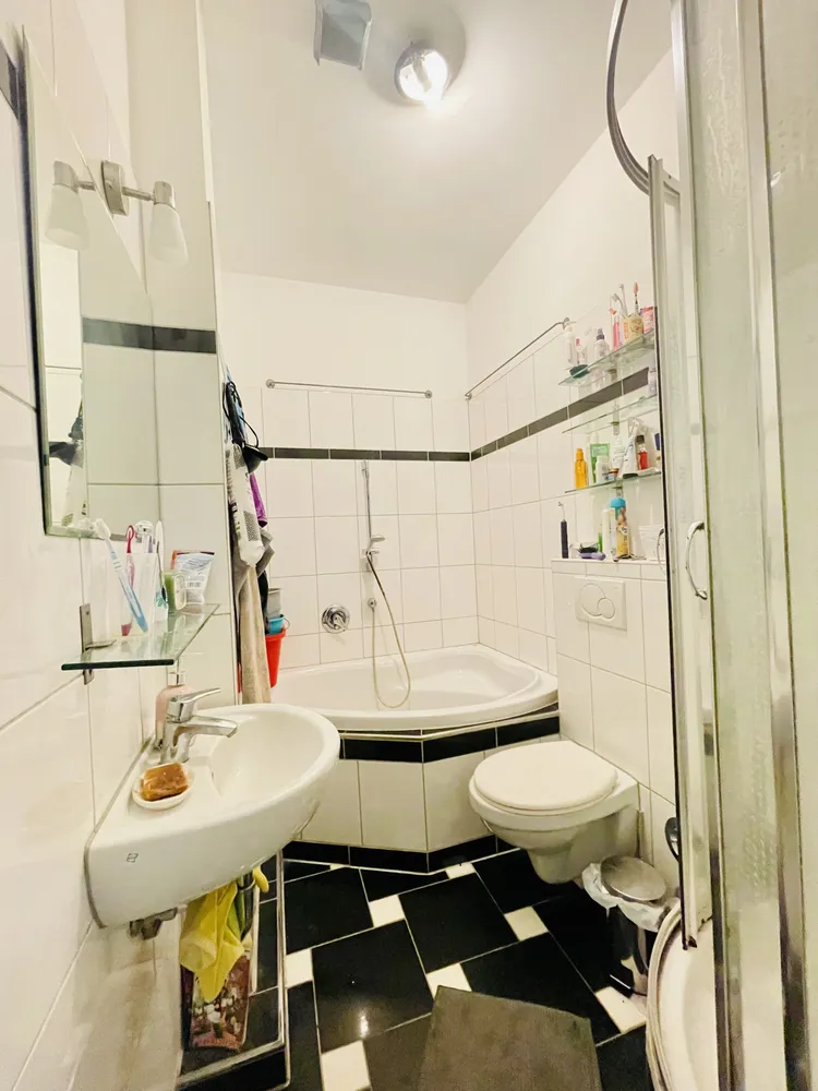 4 Zimmer Wohnung mit 90 m² in Frankfurt am Main – Bild 11