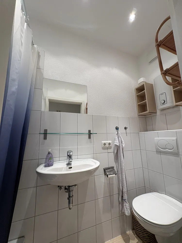2 Zimmer Wohnung mit 33 m² in Wiesbaden – Bild 3