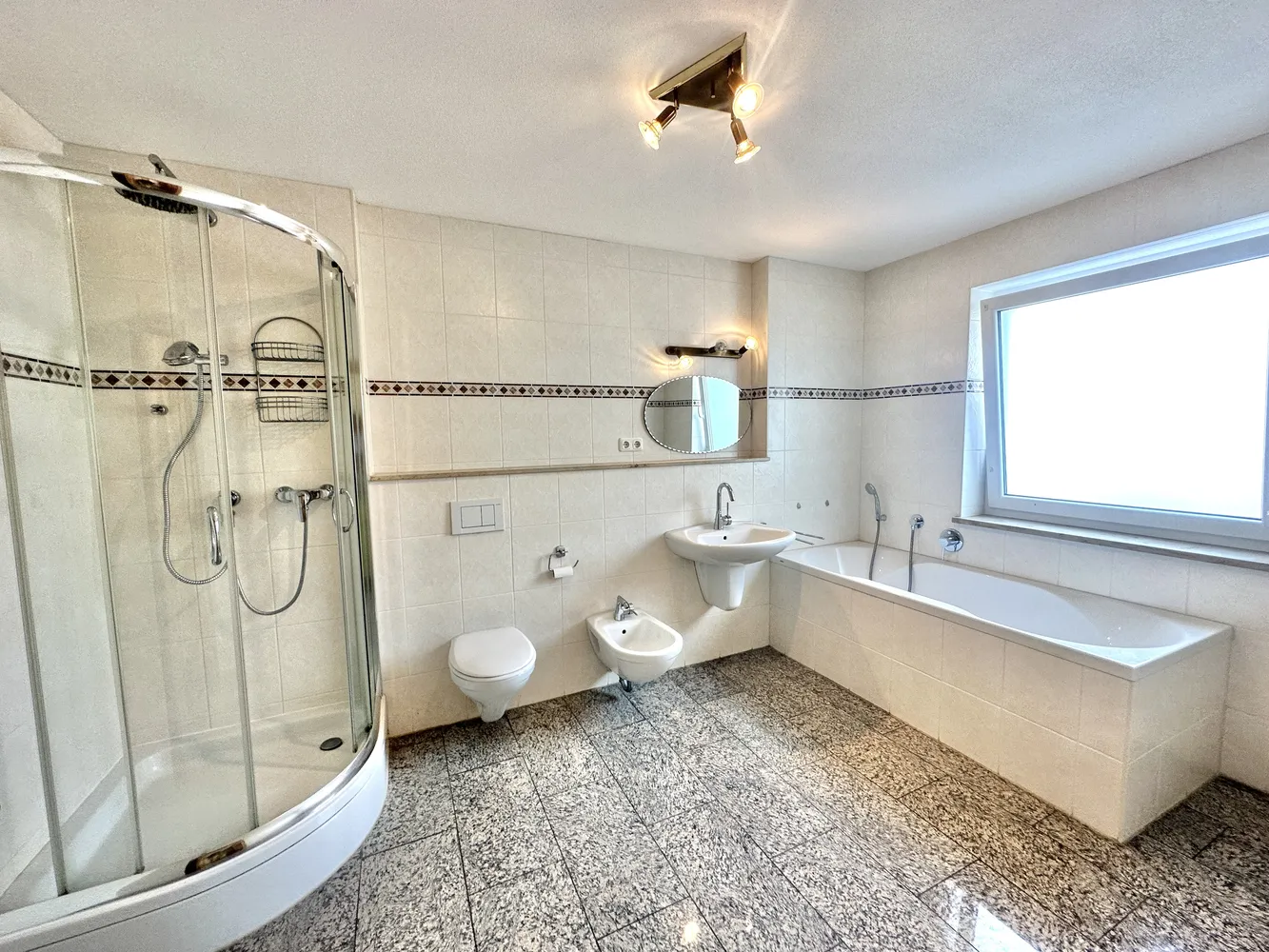 4 room apartment with 146 m² in Munich – Photo 7
