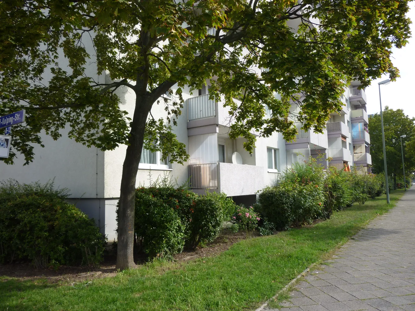 2 Zimmer Wohnung mit 59 m² in Ludwigshafen am Rhein – Bild 1