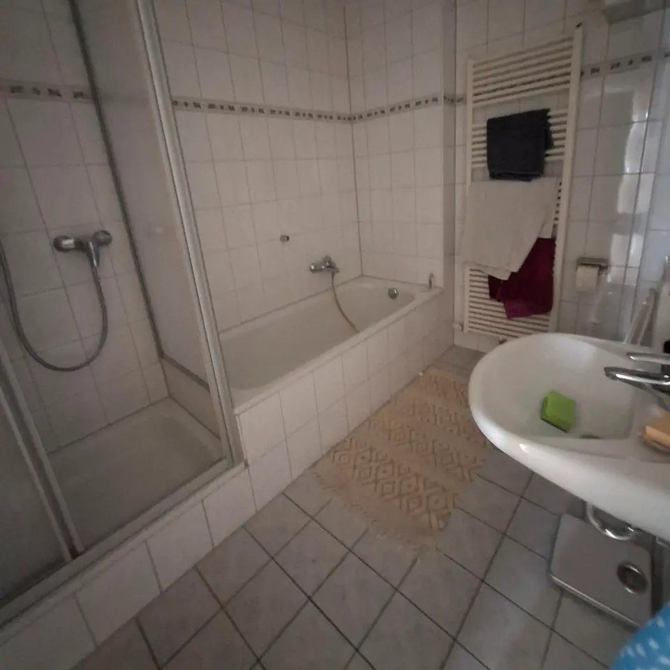 WG-Zimmer mit 24 m² in Frankfurt am Main – Bild 4
