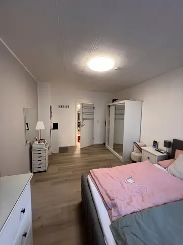 2 Zimmer Wohnung mit 37 m² in Düsseldorf – Bild 2