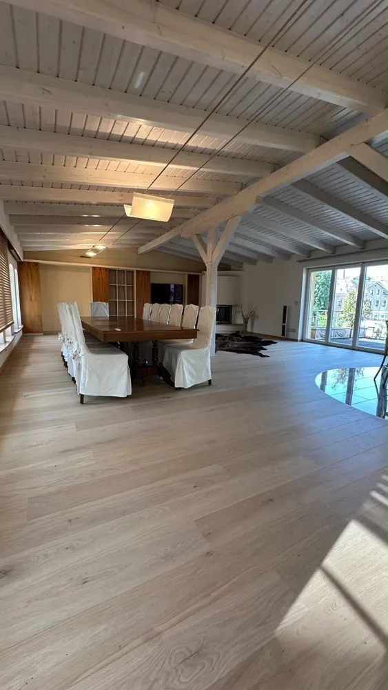 3 Zimmer Haus mit 180 m² in Werdau – Bild 1