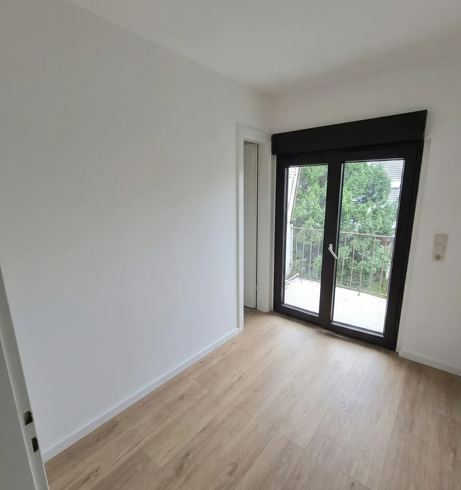 3 Zimmer Wohnung mit 90 m² in Köln – Bild 3