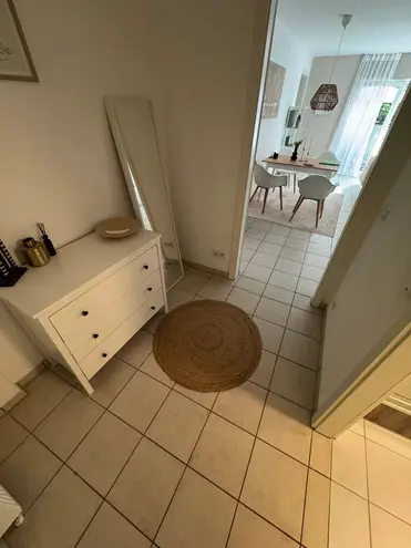 2 Zimmer Wohnung mit 53 m² in Köln – Bild 4