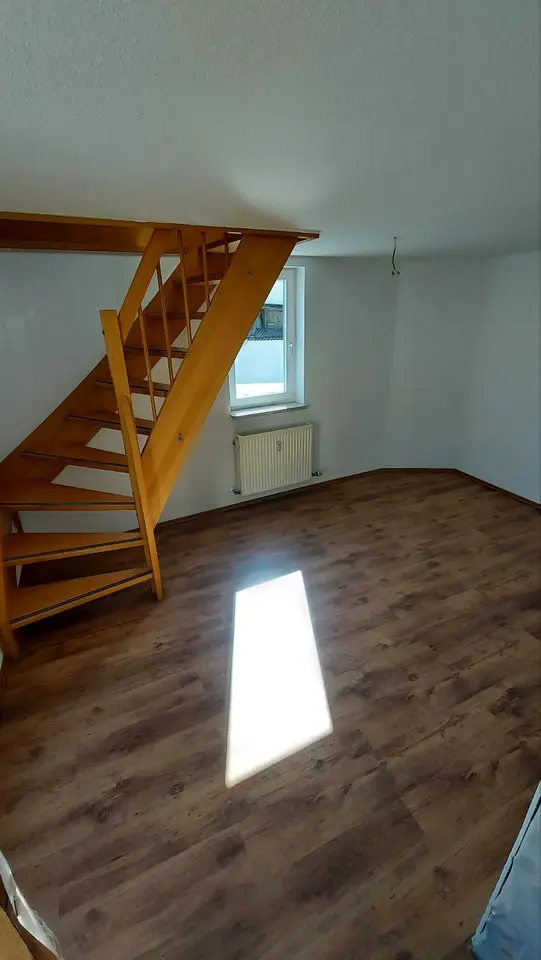 2 Zimmer Wohnung mit 96 m² in Sonneberg – Bild 1