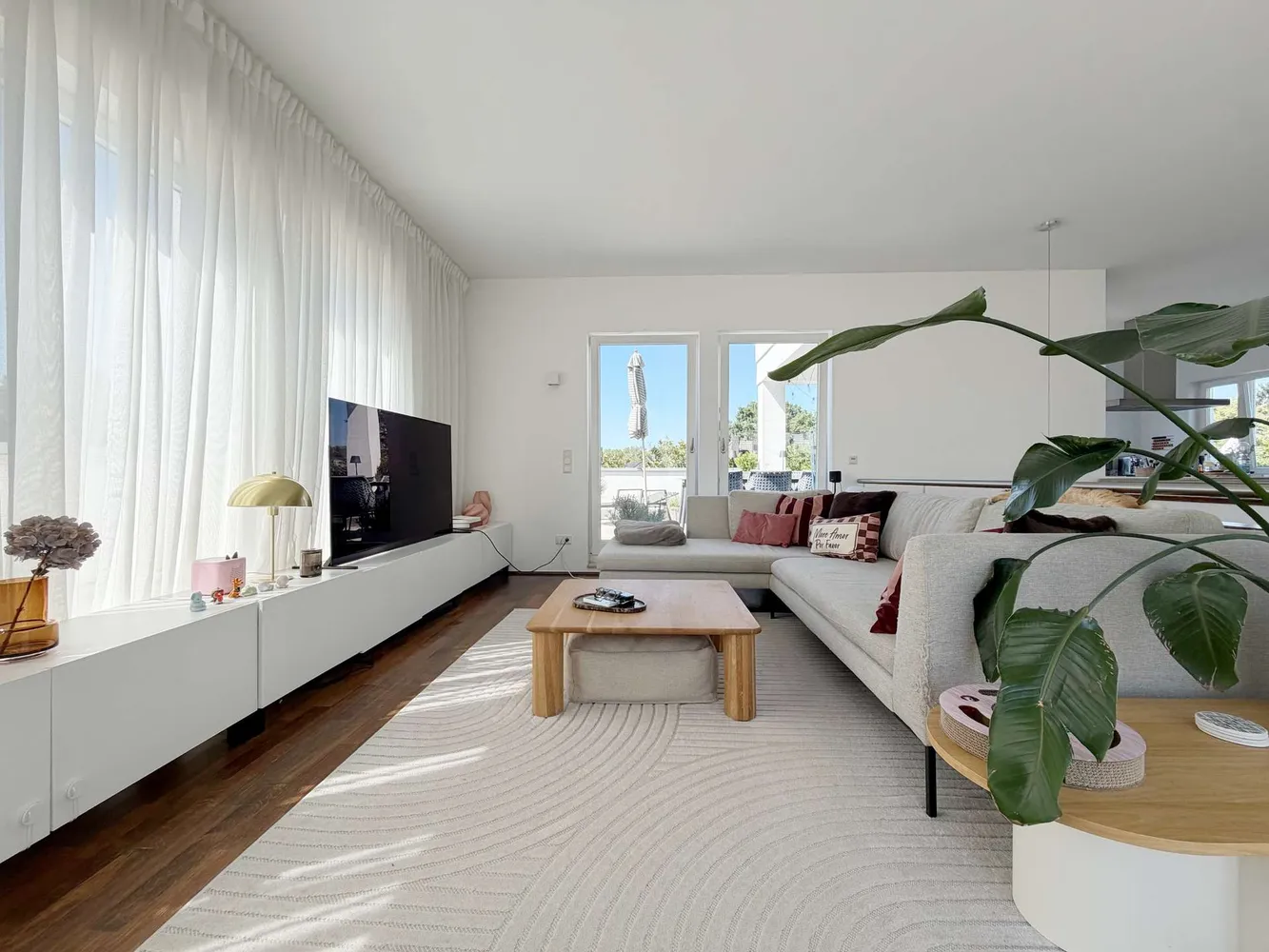 5 Zimmer Wohnung mit 196 m² in Köln – Bild 3