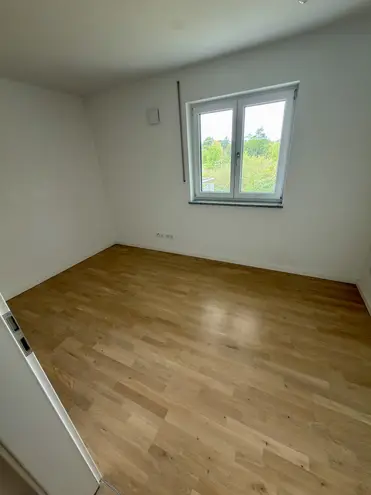 3 Zimmer Wohnung mit 88 m² in München – Bild 2