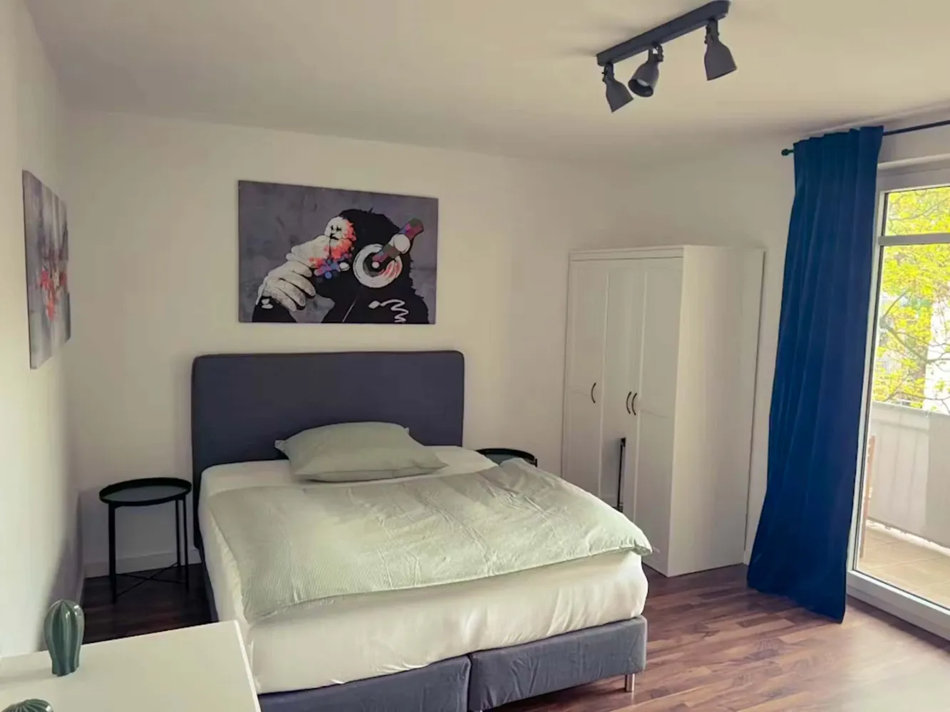 WG-Zimmer mit 25 m² in Frankfurt am Main – Bild 2
