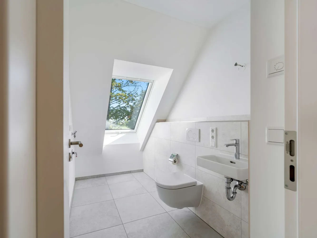 3 Zimmer Wohnung mit 89 m² in München – Bild 4