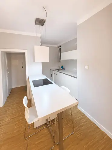 2 Zimmer Wohnung mit 58 m² in Düsseldorf – Bild 3