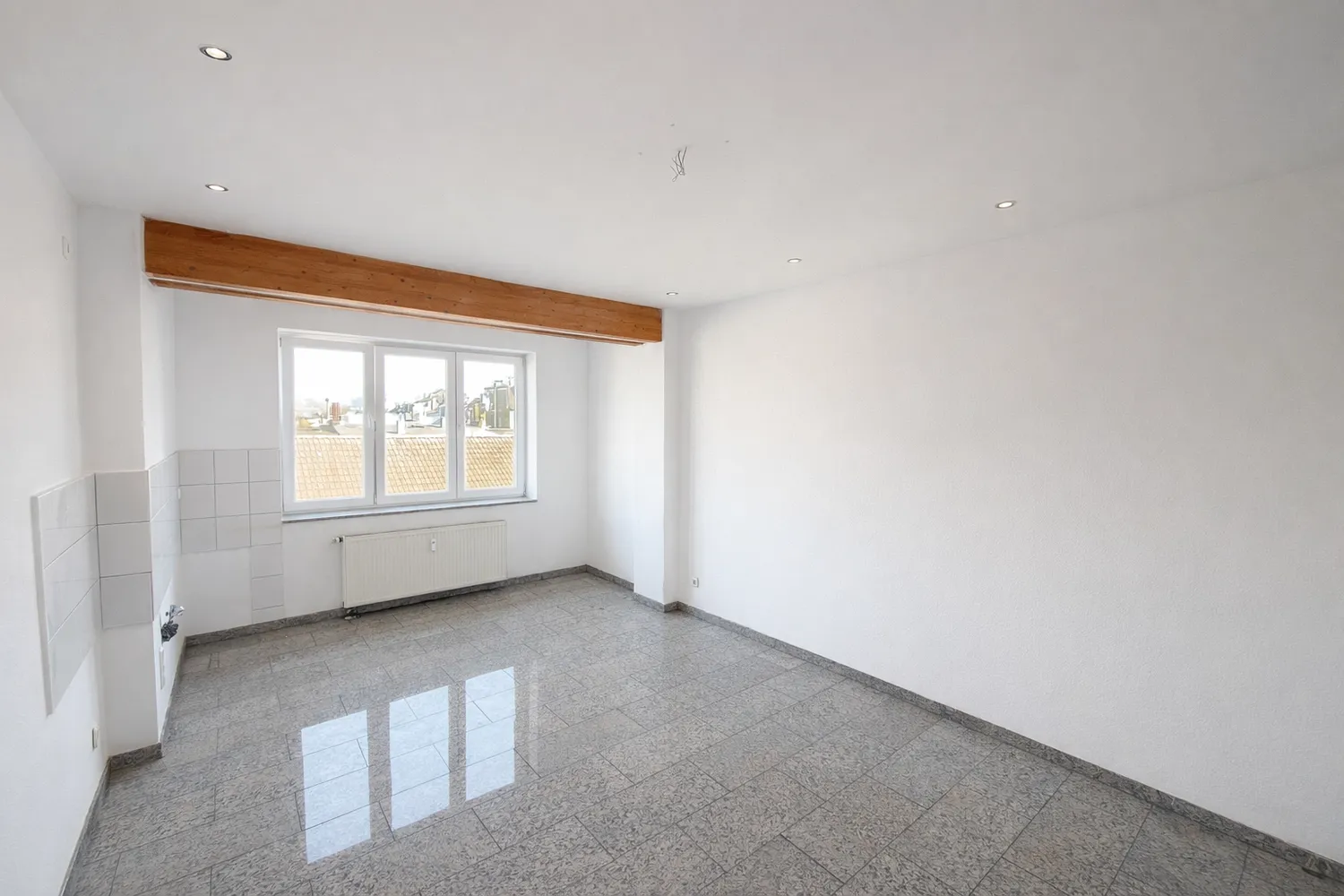 2 Zimmer Wohnung mit 42 m² in Duisburg – Bild 1