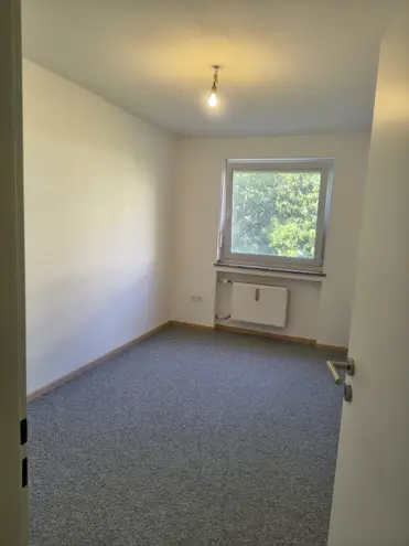 4 Zimmer Wohnung mit 85 m² in München – Bild 4
