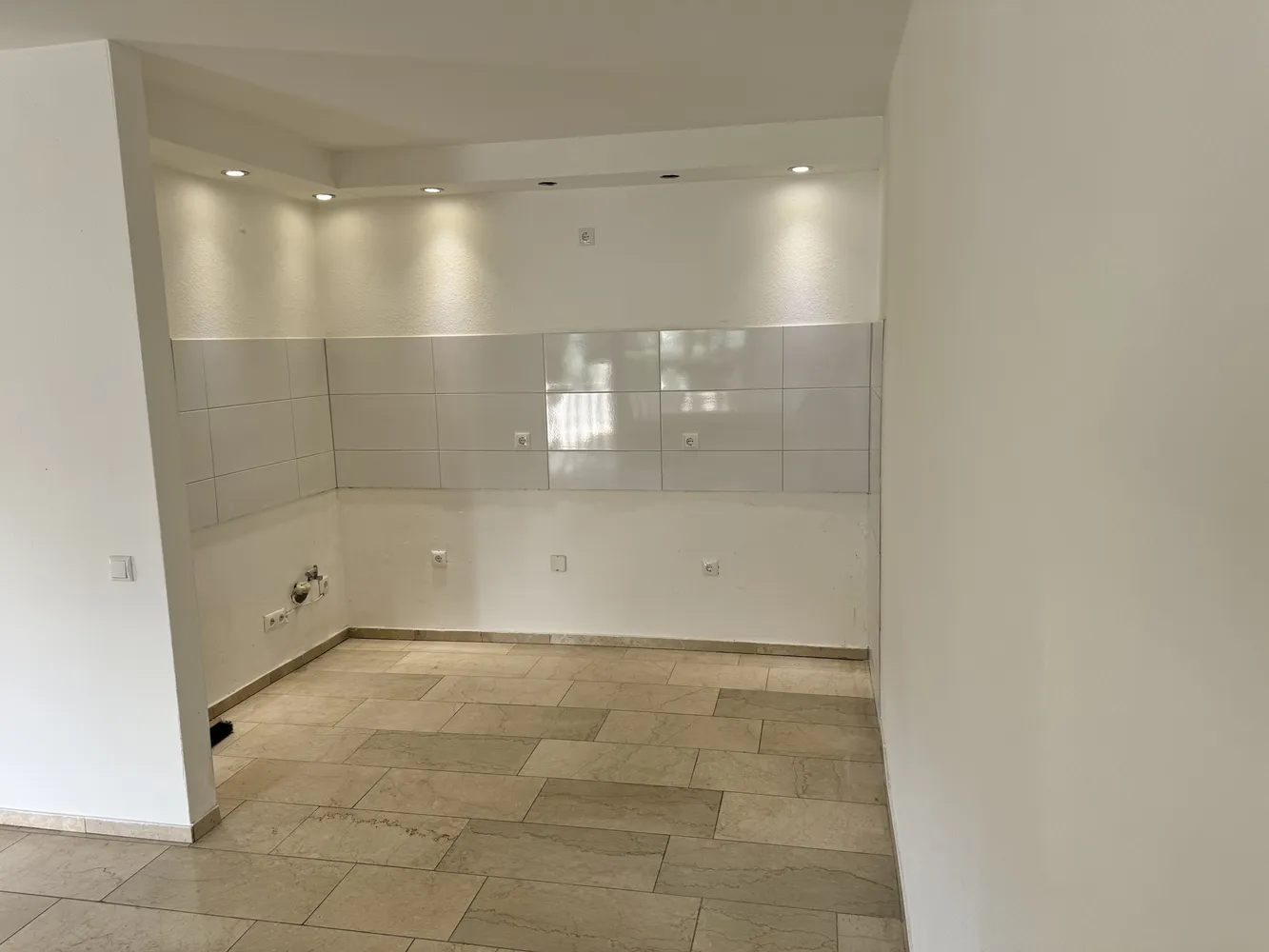 2 Zimmer Wohnung mit 60 m² in Duisburg – Bild 4