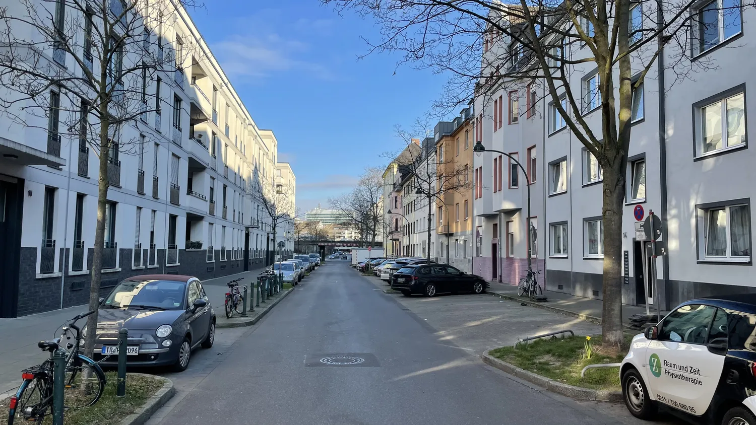 3 Zimmer Wohnung mit 70 m² in Düsseldorf – Bild 2