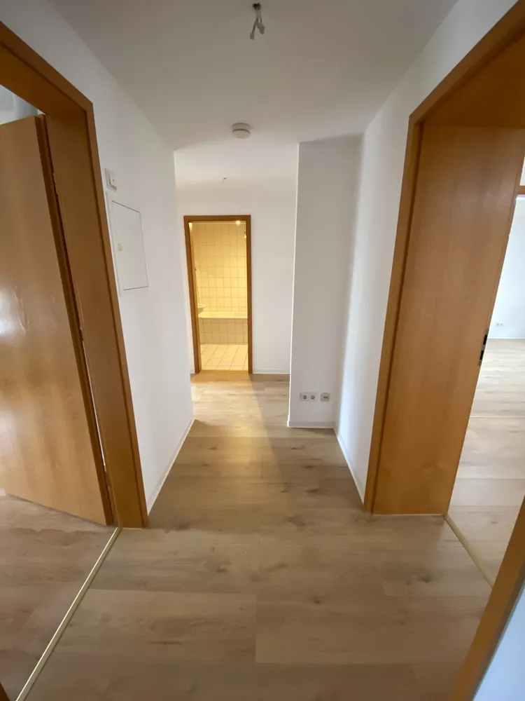 3 Zimmer Wohnung mit 70 m² in Halle (Saale) – Bild 3