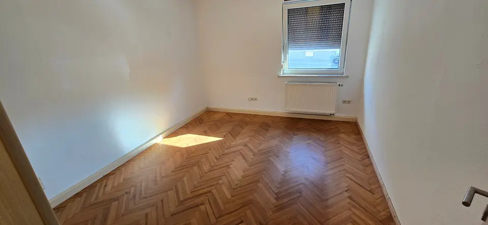 2 Zimmer Wohnung mit 50 m² in Hof – Bild 2